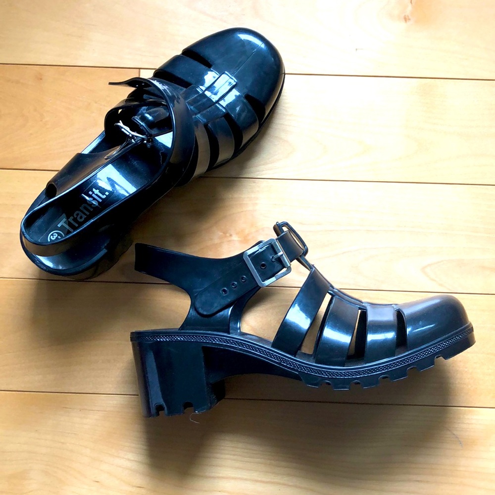 Black Transit Jelly Sandals w/ block heel and lug sole